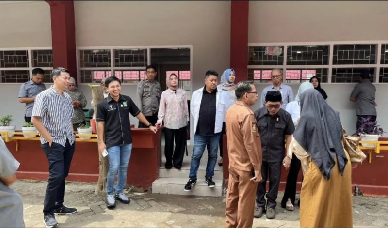 Komisi D DPRD Kota Makassar melakukan sidak ke SD Mangkura. 