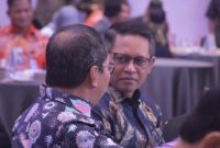 Ketua DPRD Makassar Supratman berbincang dengan Wali Kota Makassar Danny Pomanto di Forum Publik RKPD Tahun 2026.(Foto:ist)