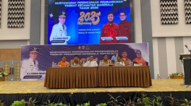 Ketua DPRD Kota Makassar, Supratman menghadiri MUSRENBANG Kecamatan Manggala. (foto:ist)