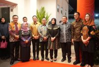 Pemerintah Kota Makassar kembali menorehkan prestasi membanggakan di tingkat nasional dalam acara Dialog Sinkronisasi Program Prioritas Kementerian Pemberdayaan Perempuan dan Perlindungan Anak (KemenPPPA) Republik Indonesia yang digelar di Baruga Asta Cita, Kota Makassar berhasil meraih dua penghargaan bergengsi, yakni Anugerah Parahita Ekapraya (PPE) dan predikat Kota Layak Anak (KLA) kategori Nindya.(FOTO:HUMAS PEMKOT)