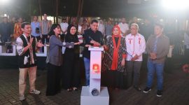 Wakil Ketua DPRD Kota Makassar, Andi Suharmika Hasir, menghadiri peluncuran resmi Makassar Creative Hub (MCH) yang digelar Sabtu malam, 21 Juni 2025, di Anjungan Bugis Pantai Losari. (FOTO:HUMAS PEMKOT)
