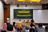 Anggota DPRD Kota Makassar dari Fraksi Partai Golkar, Drg. Eshin Usami Nur Rahman, menggelar kegiatan Sosialisasi Peraturan Daerah Tahun 2025 dengan mengangkat Perda Nomor 7 Tahun 2009 tentang Pelayanan Kesehatan. Kegiatan ini berlangsung di Hotel Continent Makassar pada Senin, 17 Juni 2025.  (FOTO:REDAKSI)