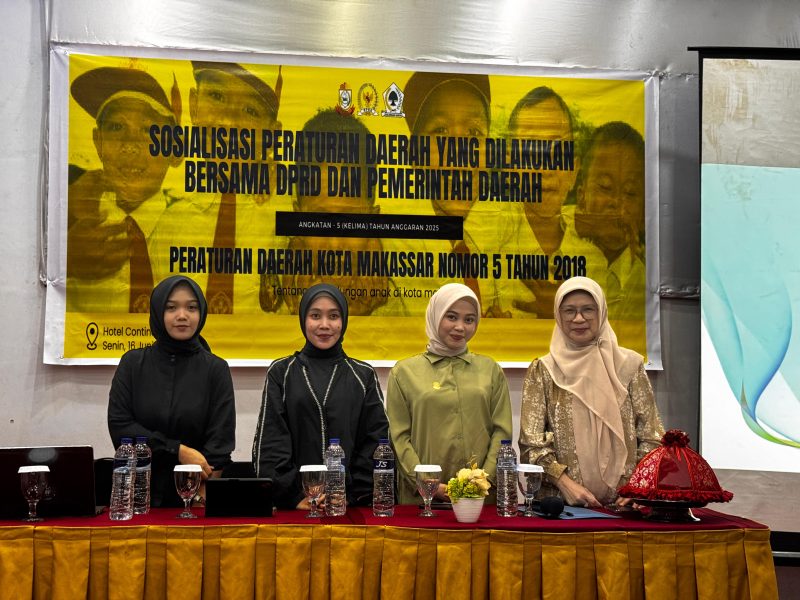 Anggota DPRD Kota Makassar dari Fraksi Partai Golkar, Drg. Eshin Usami Nur Rahman, kembali menunjukkan komitmennya terhadap isu sosial dengan melaksanakan Sosialisasi Peraturan Daerah Tahun 2025.  (FOTO:REDAKSI)
