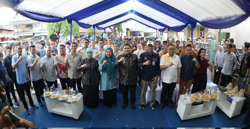 Wakil Ketua DPRD Kota Makassar, A. Suharmika, turut mendampingi Wali Kota Munafri Arifuddin dalam peluncuran sistem tersebut pada 29 Juli 2025.(FOTO:HUMAS PEMKOT)