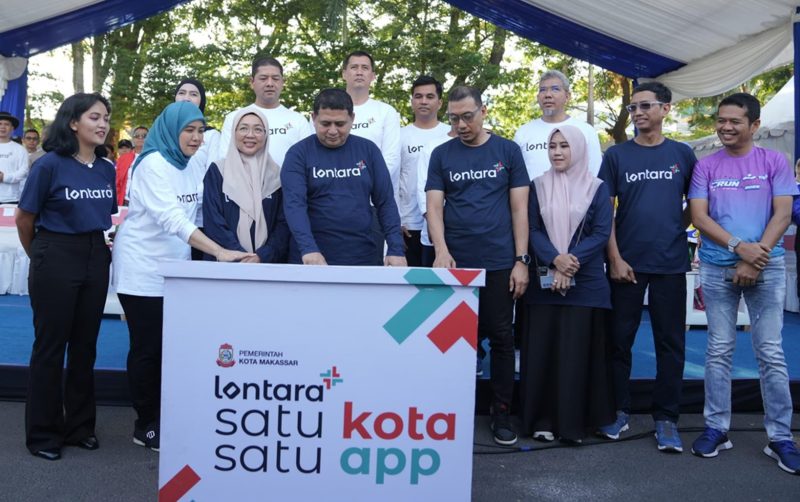 Wali Kota Makassar, Munafri Arifuddin, secara resmi meluncurkan aplikasi LONTARA+, sebuah inovasi digital berbasis super app yang dirancang untuk mengintegrasikan 358 jenis layanan publik ke dalam satu platform.(Foto:humas pemkot)