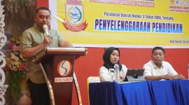 Wakil Ketua DPRD Kota Makassar, A. Suharmika, menggelar Sosialisasi Peraturan Daerah (Sosper) sebagai bagian dari sinergi antara DPRD dan Pemerintah Kota Makassar.(FOTO:REDAKSI)