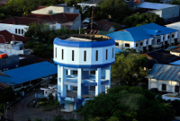 Pekerjaan penggantian pipa gate valve berdiameter 400 mm di Jalan Veteran-Onta akhirnya tuntas dilakukan oleh Perumda Air Minum (PDAM) Kota Makassar pada Sabtu malam, 5 Juli 2025.(FOTO:IST)