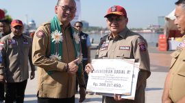 Walikota Makassar, Munafri Arifuddin, bersama Sekretaris Jenderal Kementerian Sosial RI, Robben Rico, meresmikan pembentukan Kampung Siaga Bencana (KSB) di Kota Makassar, Minggu (21/09/2025).(FOTO:HUMAS PEMKOT)