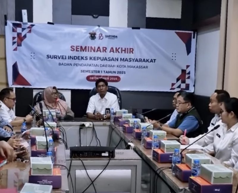 Badan Pendapatan Daerah (Bapenda) Kota Makassar bekerja sama dengan Fakultas Ilmu Sosial dan Ilmu Politik (FISIP) Universitas Hasanuddin menggelar seminar akhir hasil Survei Indeks Kepuasan Masyarakat (IKM).(foto:IST)