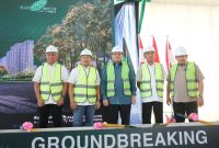 Pemerintah Kota Makassar di bawah kepemimpinan Wali Kota Munafri Arifuddin terus memperlihatkan keseriusannya dalam menata kawasan timur kota yang selama ini menjadi titik padat kendaraan.(FOTO:HUMAS PEMKOT)