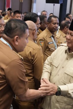 Wali Kota Munafri Siap Wujudkan Arahan Presiden Prabowo Perluas Akses Keuangan Daerah di Makassar